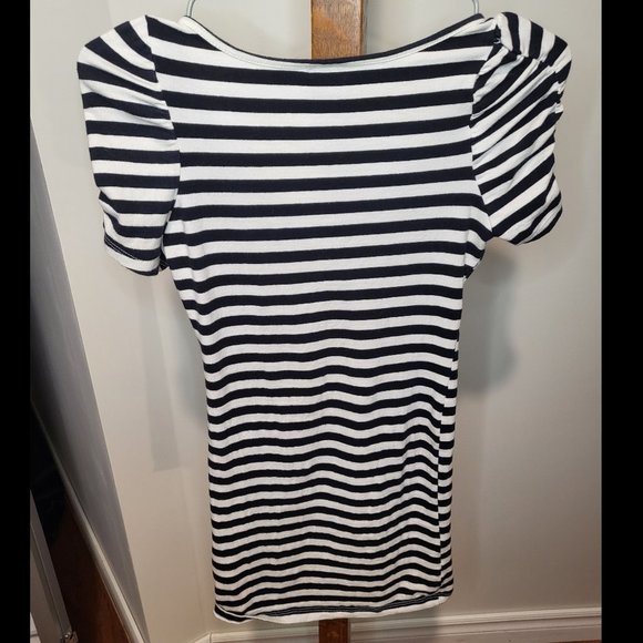 H&M T-shirt - Black and white striped - Picture 2 of 3